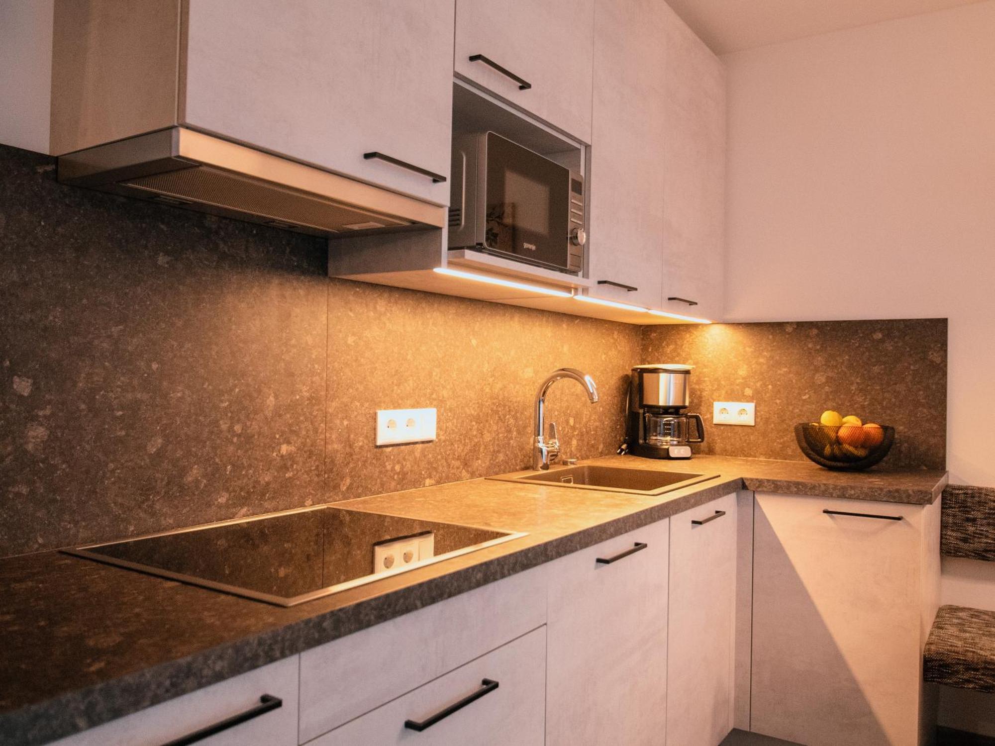 Apartamento Zum Sonnentor App Larix Lutago Exterior foto